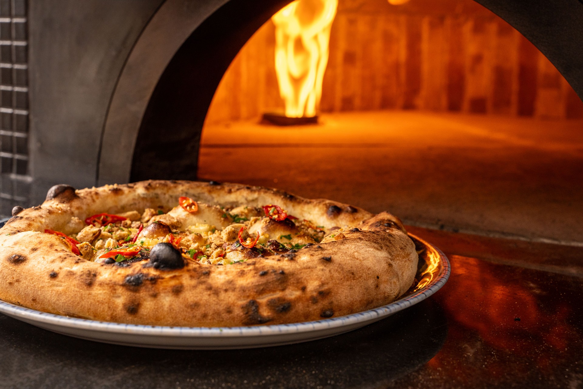 Napolitansk pizza – perfekt bakad i vedugn